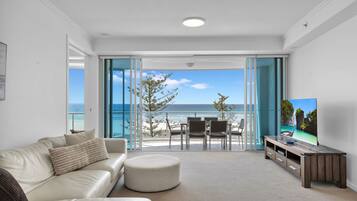 Apartment, 2 Bedrooms, Beach View | Living area