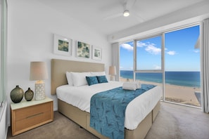 2 Bedroom Ocean View | Individually decorated, individually furnished, iron/ironing board - Reflection Tower Two (Coolangatta)