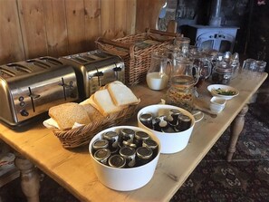 Free daily full breakfast