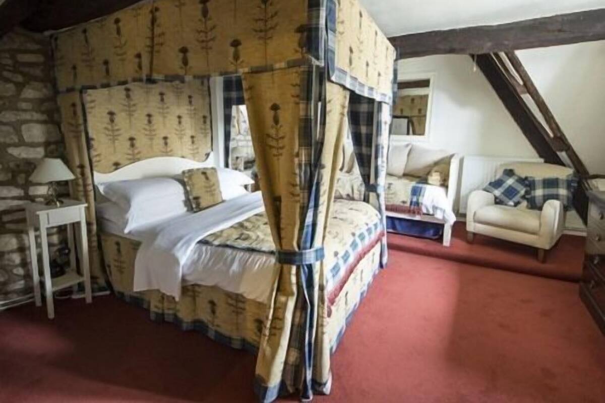 Chambre Double Supérieure, salle de bains attenante (Highlands)