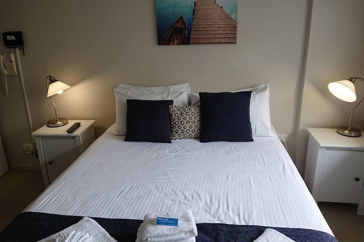 Individually decorated, individually furnished, desk, laptop workspace