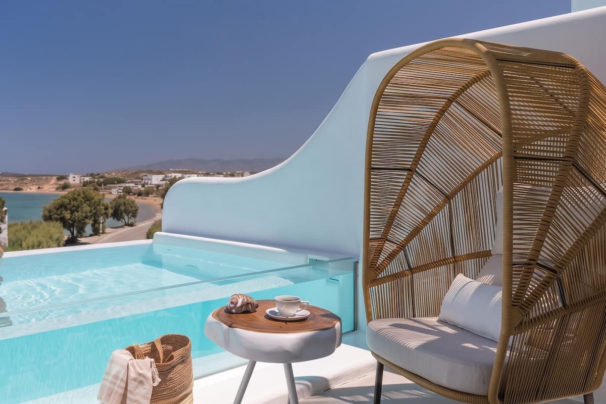 Ocean View Junior Suite Heated Private Infinity Pool with Glass Wall | Private pool