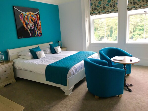 Superior Room, 1 King Bed | Desk, iron/ironing board, free cribs/infant beds, rollaway beds