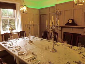 Breakfast and dinner served - The Coquetvale Hotel (Morpeth)