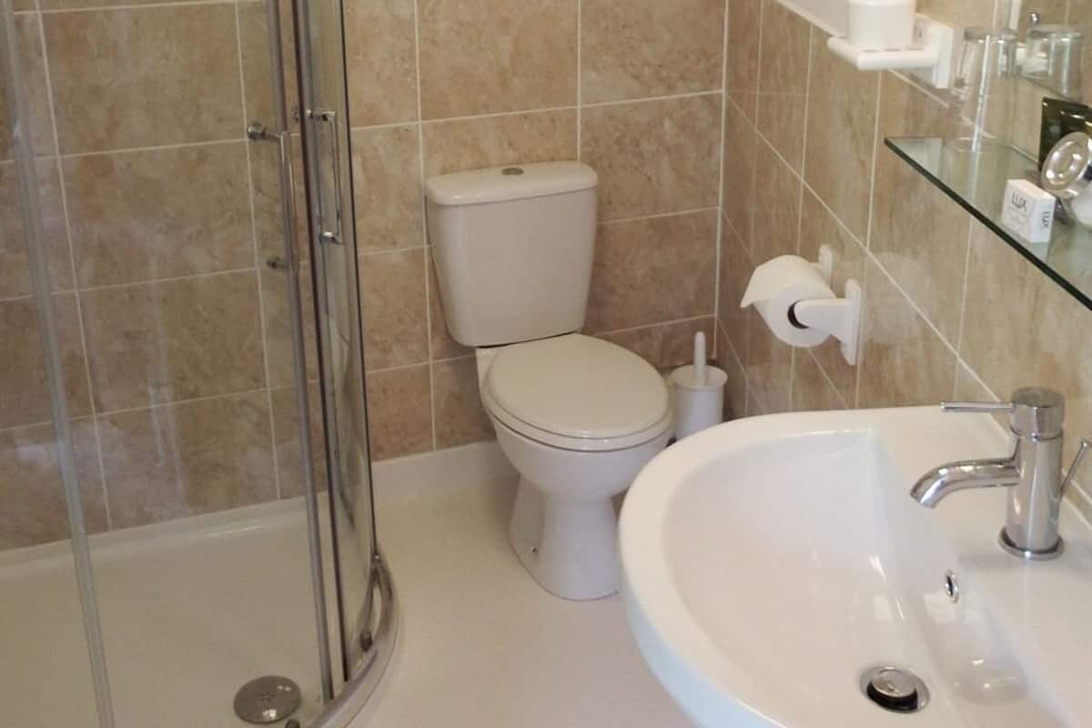 Twin Room, Ensuite, Garden View