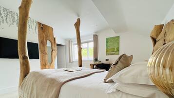 Doppelzimmer (Rhinefield - Four Poster Bed) | Zimmersafe, individuell dekoriert, Schreibtisch, Bügeleisen/Bügelbrett