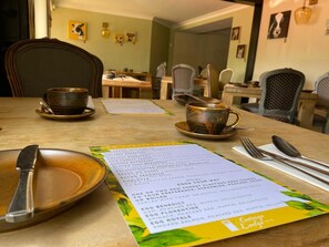 Dîner servi sur place