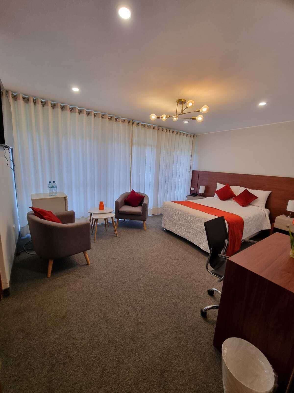 シングルルーム | 低刺激性寝具、ミニバー、ノートパソコン用作業スペース、アイロン / アイロン台