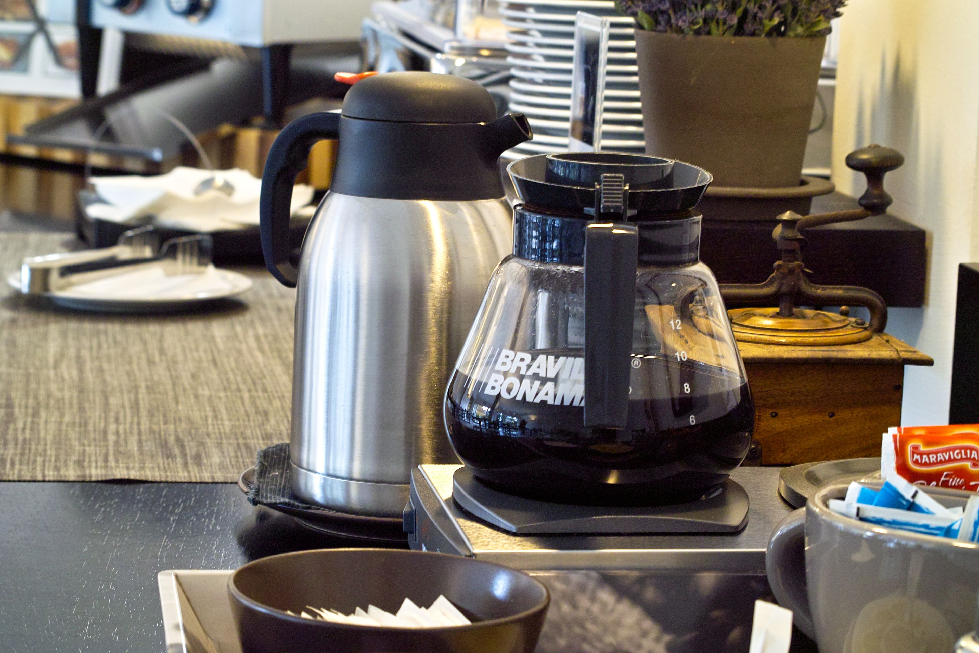 daily buffet breakfast (eur 15 per person)