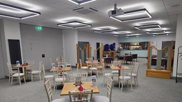 Breakfast, lunch and dinner served