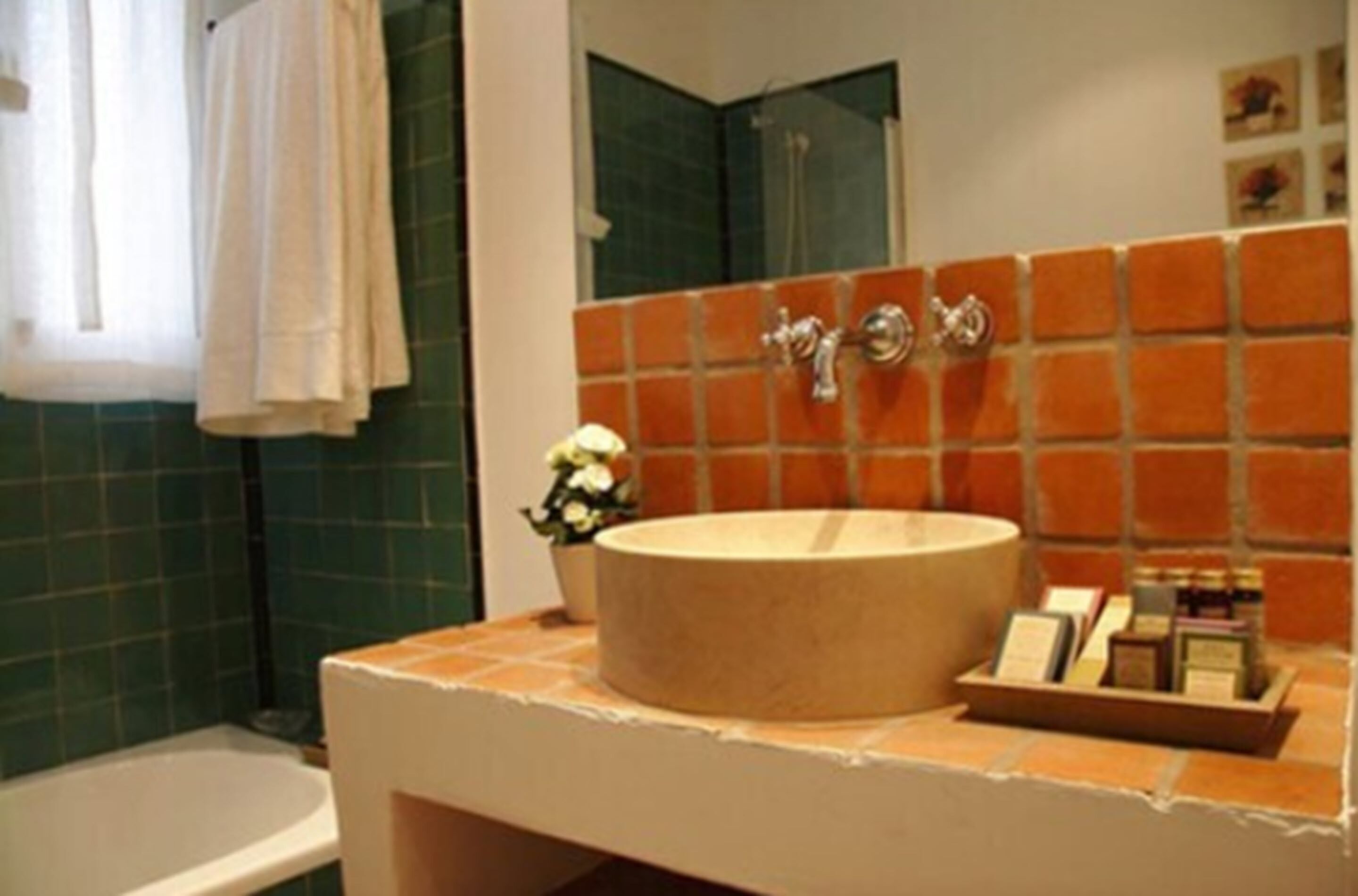 free toiletries, hair dryer, bidet, towels