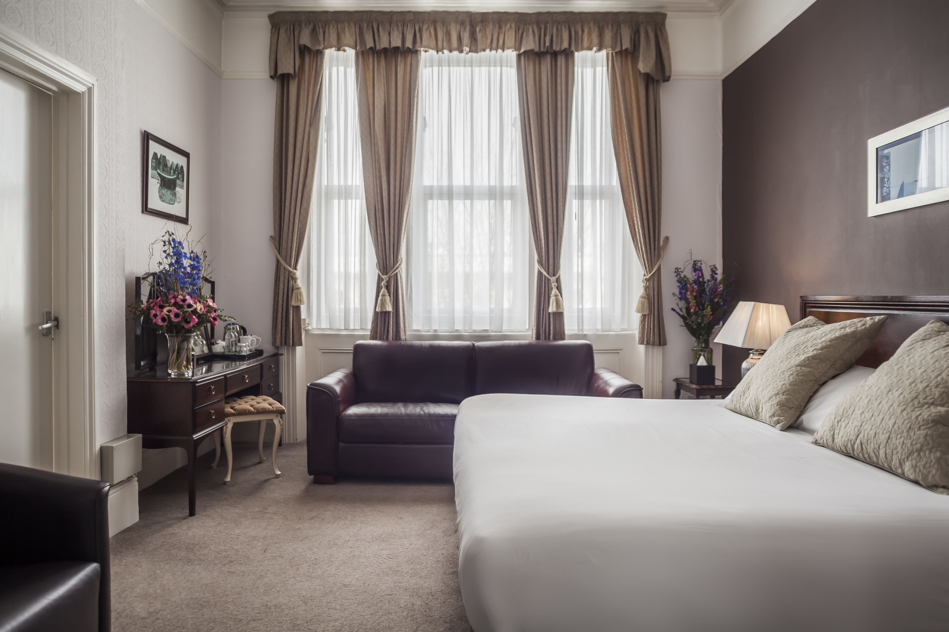 superior double or twin room | 1 bedroom, iron/ironing board, free wifi, bed sheets