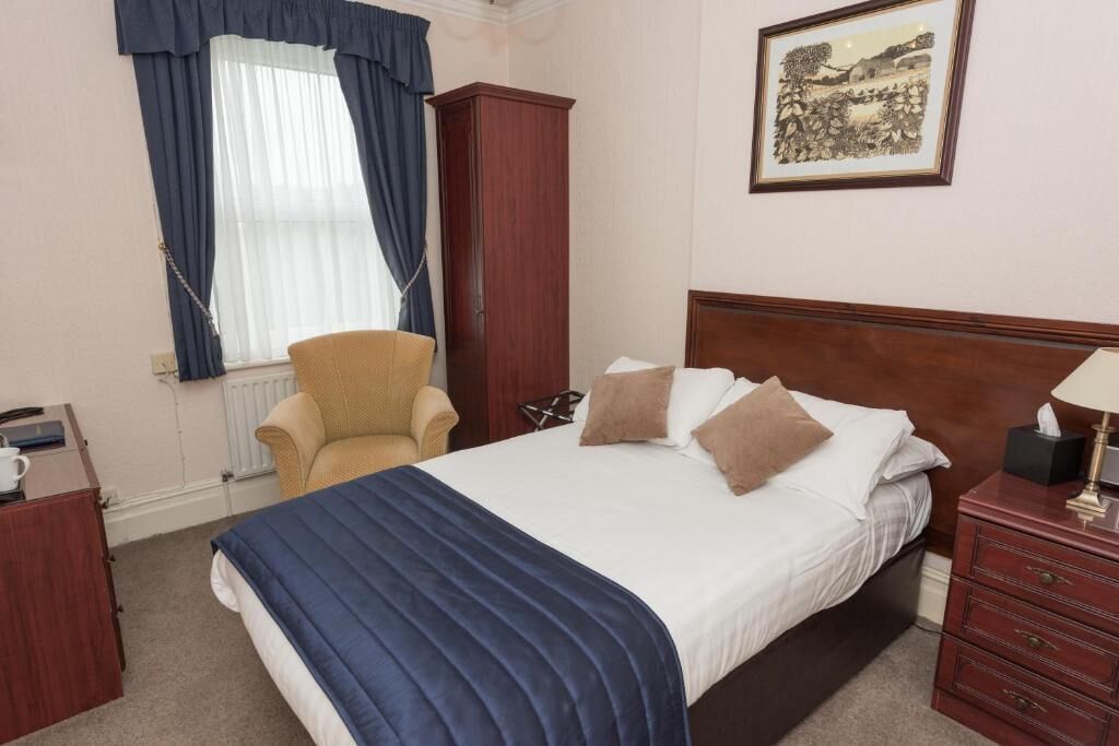 Iron/ironing board, rollaway beds, free WiFi, bed sheets