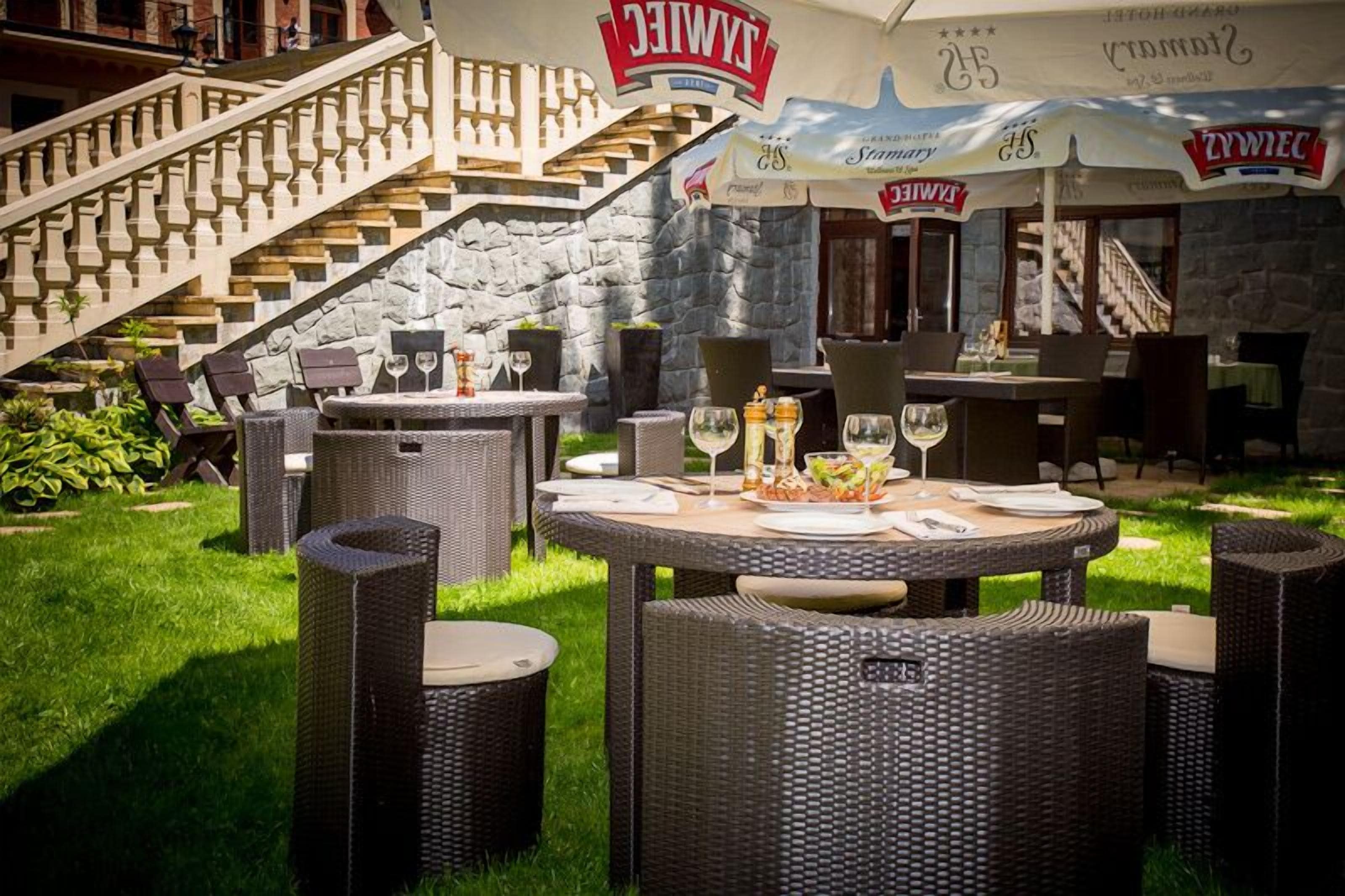 Frühstück, Mittagessen, Abendessen, Speisen im Freien 