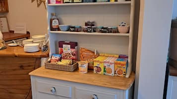 Free daily continental breakfast