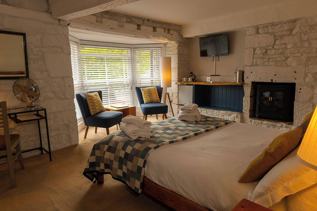 Double Room, Ensuite (Elderflower  ) | Interior