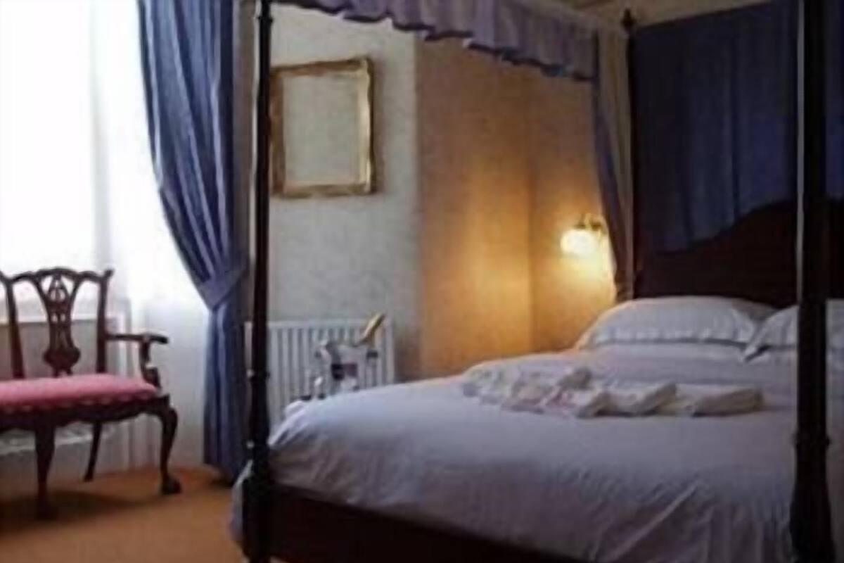 Habitación doble, baño privado (Large)