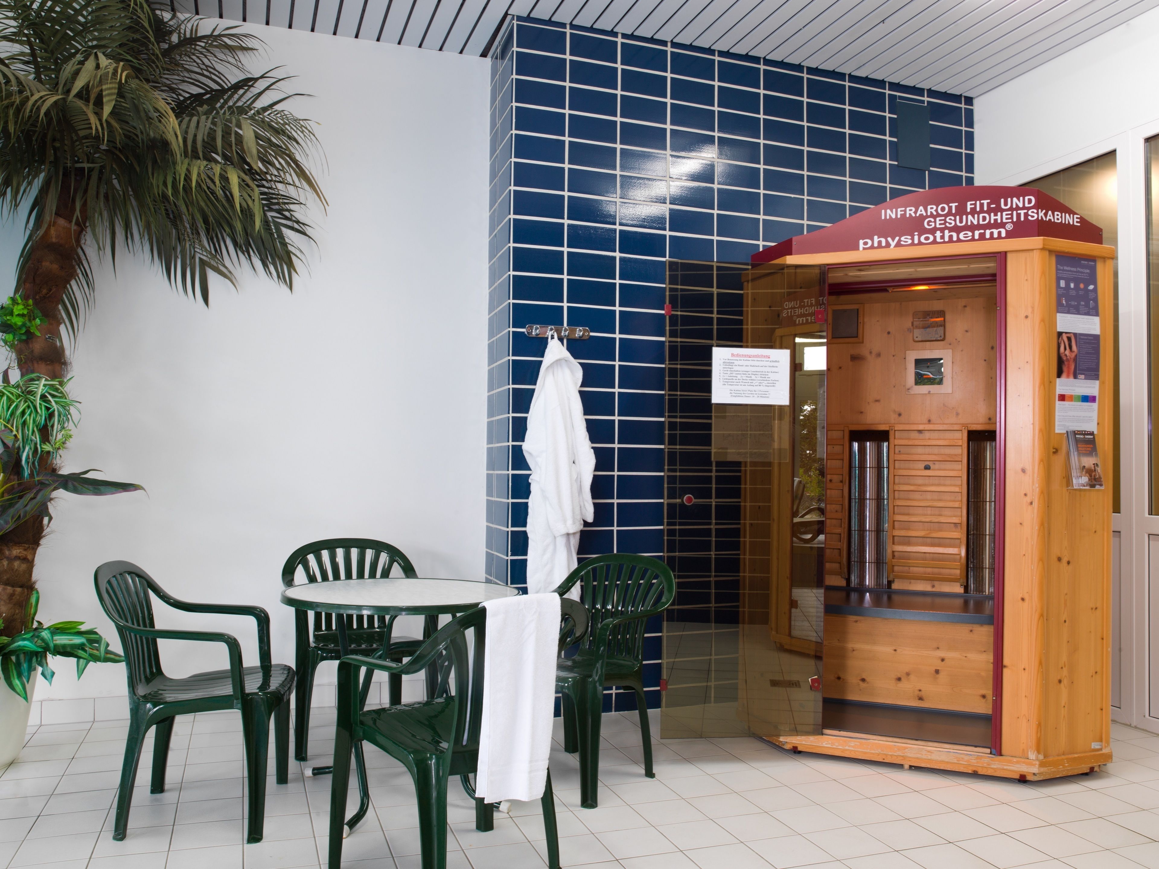 sauna, steam room, body treatments, hot stone massages, sports massages