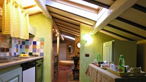 Unclassified image, 3 of 26, button - Abatjour - B&B (Florence)