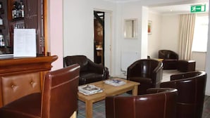 Unclassified image, 5 of 29, button - Parklands Hotel & Bentley's Chop House (Marlborough)