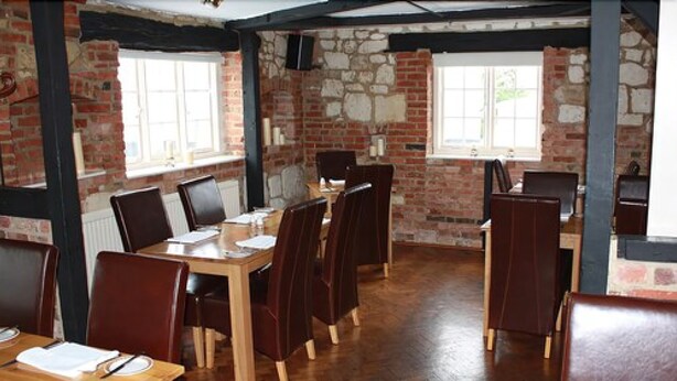 Unclassified image, 1 of 29, button - Parklands Hotel & Bentley's Chop House (Marlborough)