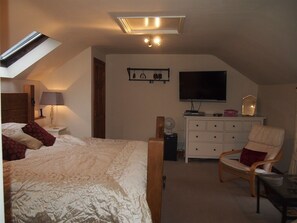 Superior Double Room, Ensuite (Double-)