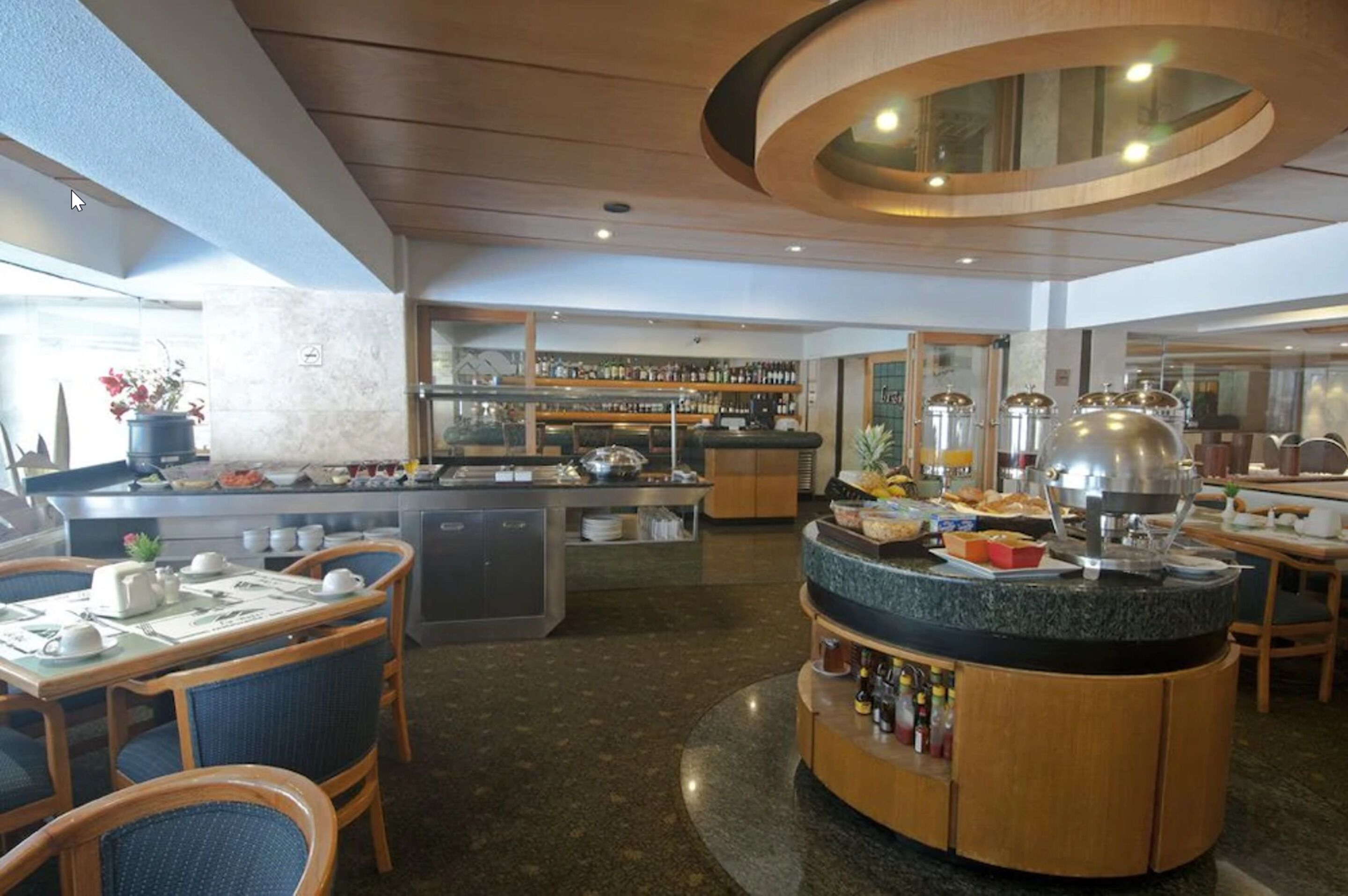 daily full breakfast (mxn 150 per person)