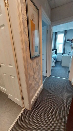 Triple Room, 3 Single Beds, Ensuite | Lobby - Rock Dene Hotel (Blackpool)