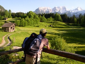 Hiking - Hotel Sallerhof (Groedig)