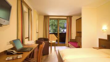 Chambre Double Confort, 1 chambre, balcon | 1 chambre, literie de qualité supérieure, couette en duvet d'oie