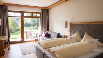 Premium Double or Twin Room, Terrace (Air Condition) | Garden view