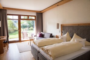 Chambre Prestige double ou avec lits jumeaux, terrasse (Air Condition) | Vue sur le jardin