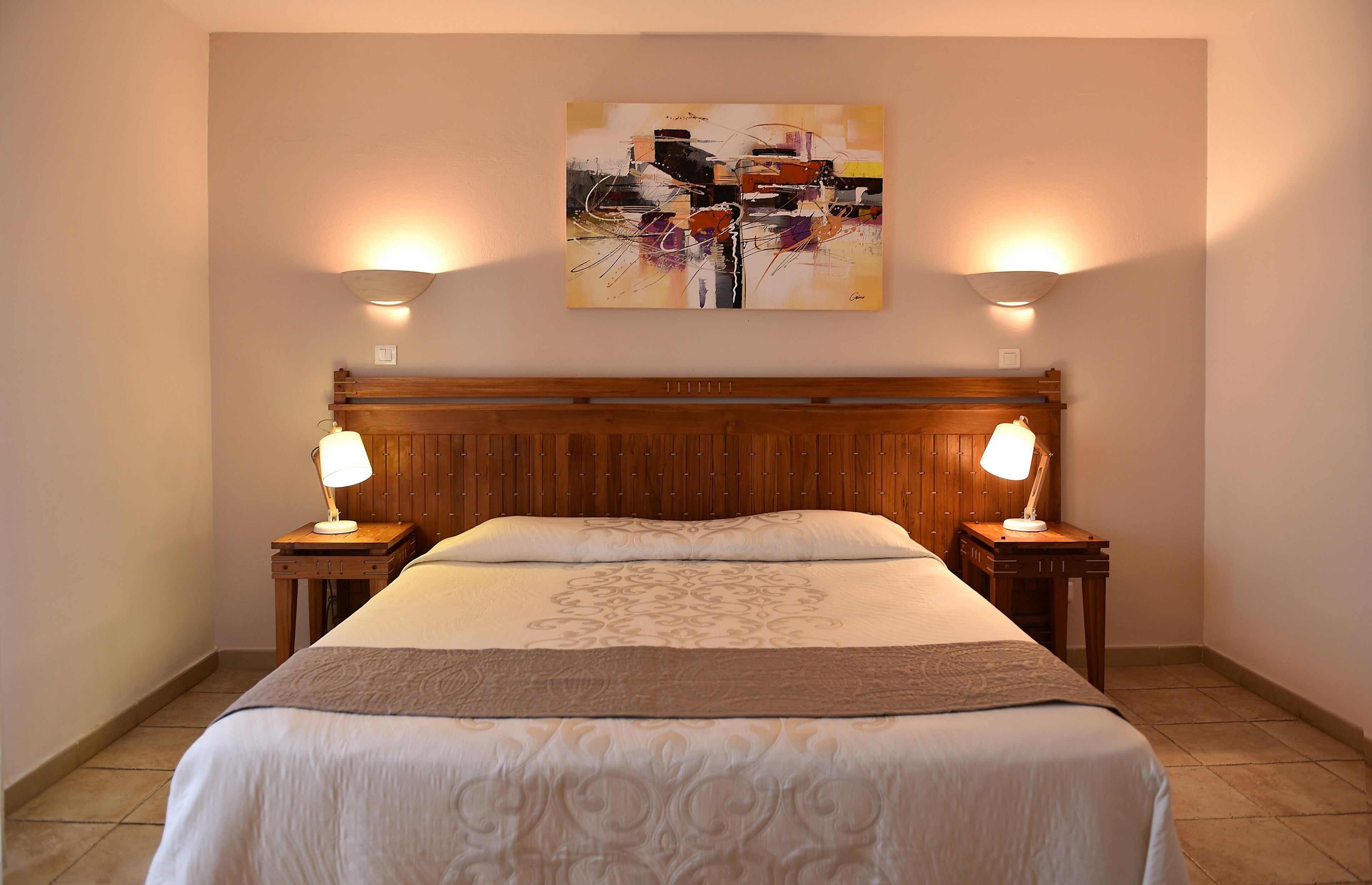 premium bedding, select comfort beds, minibar, in-room safe