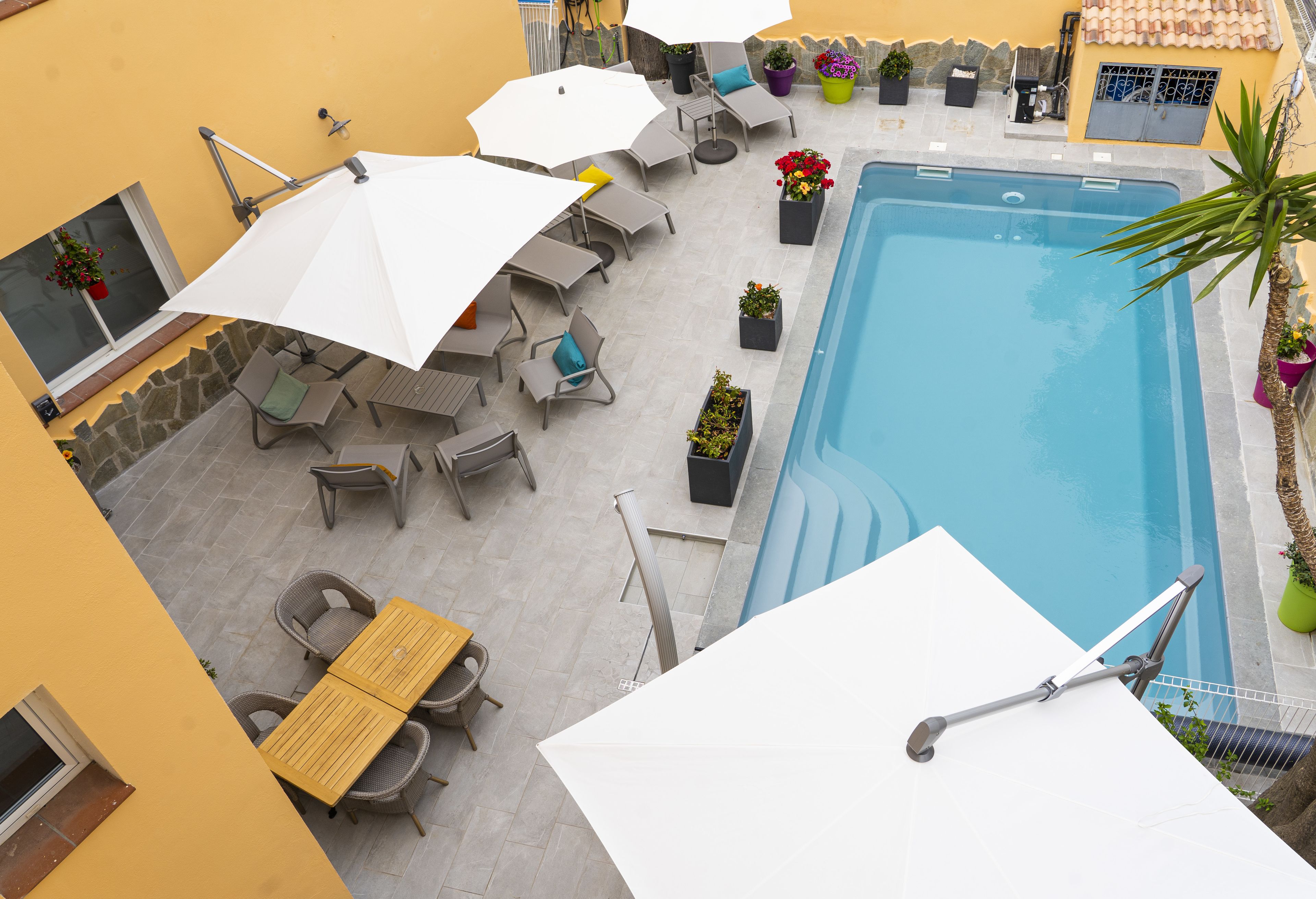 Außenpool (je nach Saison geöffnet)