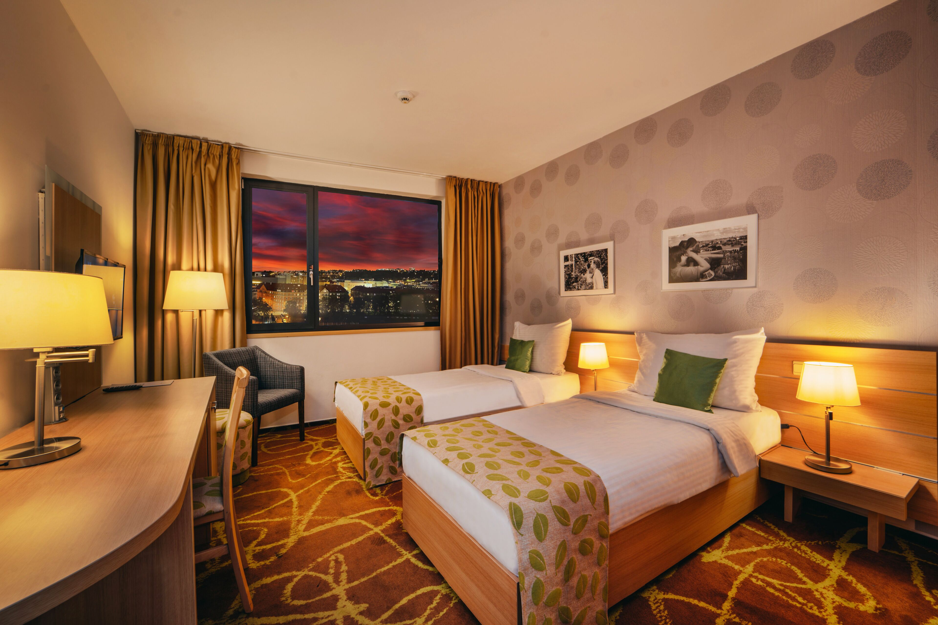 standard double or twin room | 1 bedroom, hypo-allergenic bedding, minibar, in-room safe