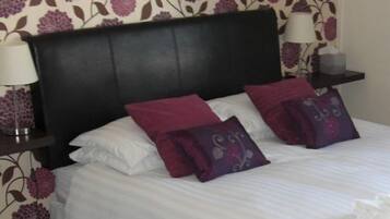 Kamar Double Standar, ensuite