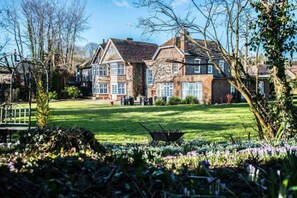 Front of property - Findon Manor Hotel (Worthing)