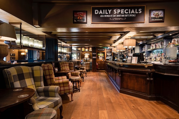 Bar (in der Unterkunft)