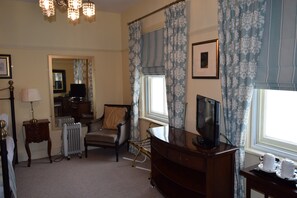 Free WiFi - The New French Partridge (Northampton)