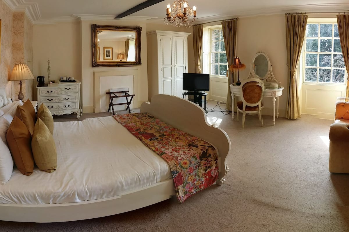 Superior Double En-suite | Free WiFi