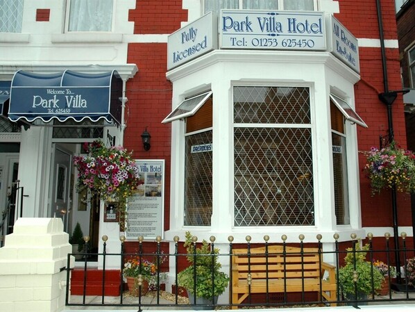 Exterior - The Park Villa Hotel (Blackpool)