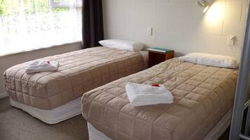 Family 1 Bedroom 7 | Premium bedding, WiFi (free)