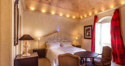 Palazzo Gattini Luxury Hotel