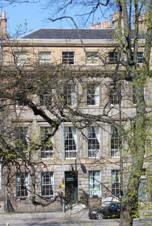 Façana frontal de l'allotjament