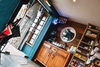 The Royal Forester Country Inn