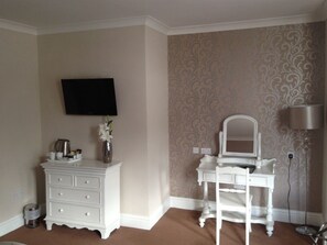 Suite, baño en la habitación