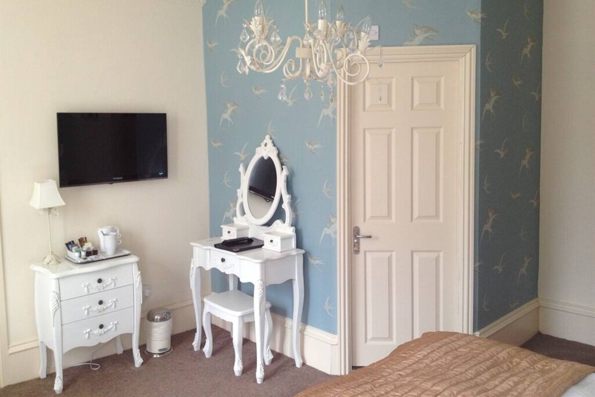 Tweepersoonskamer, en-suite badkamer (Small)