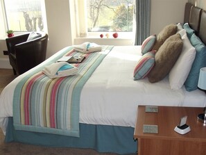 Room - The Wellsway (Torquay)