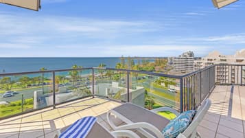 Luxury-Apartment, 3 Schlafzimmer | Ausblick vom Zimmer
