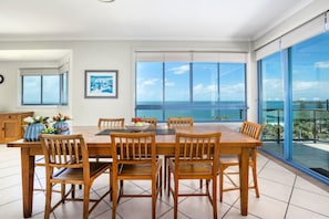 3 Bedrooms Ocean View Apartment | In-room dining